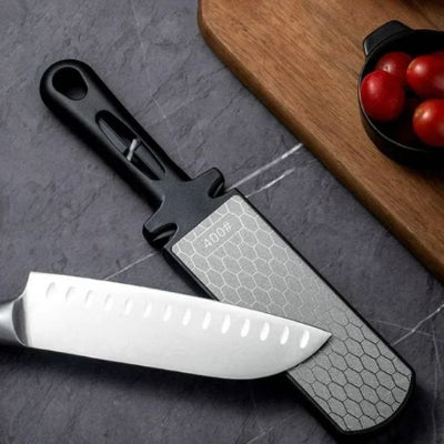 affuteur couteau manche noir