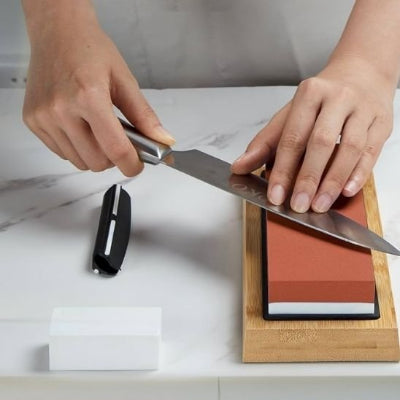 affuteur couteau orange tranchant