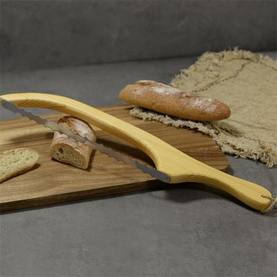 couteau à pain dents solides