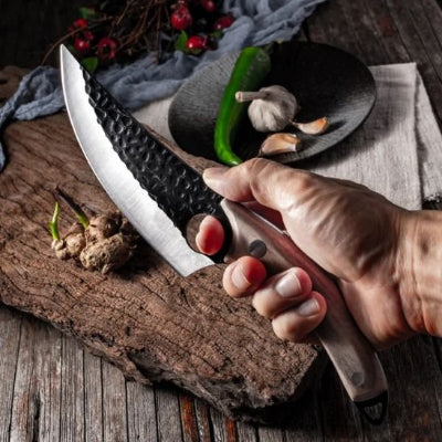 couteau de chef lame noire manche bois