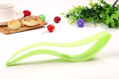 trancheuse gâteau plastique vert